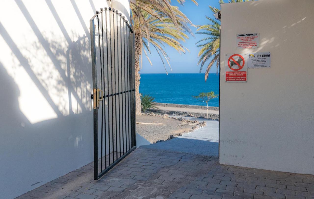 Beautiful Studio On The Seafront Costa Teguise Esterno foto