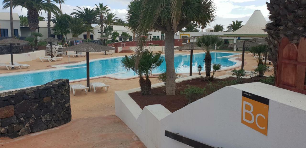 Beautiful Studio On The Seafront Costa Teguise Esterno foto